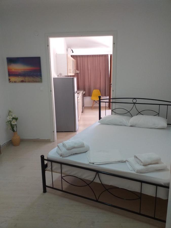Happy Suite Heraklion  Bagian luar foto