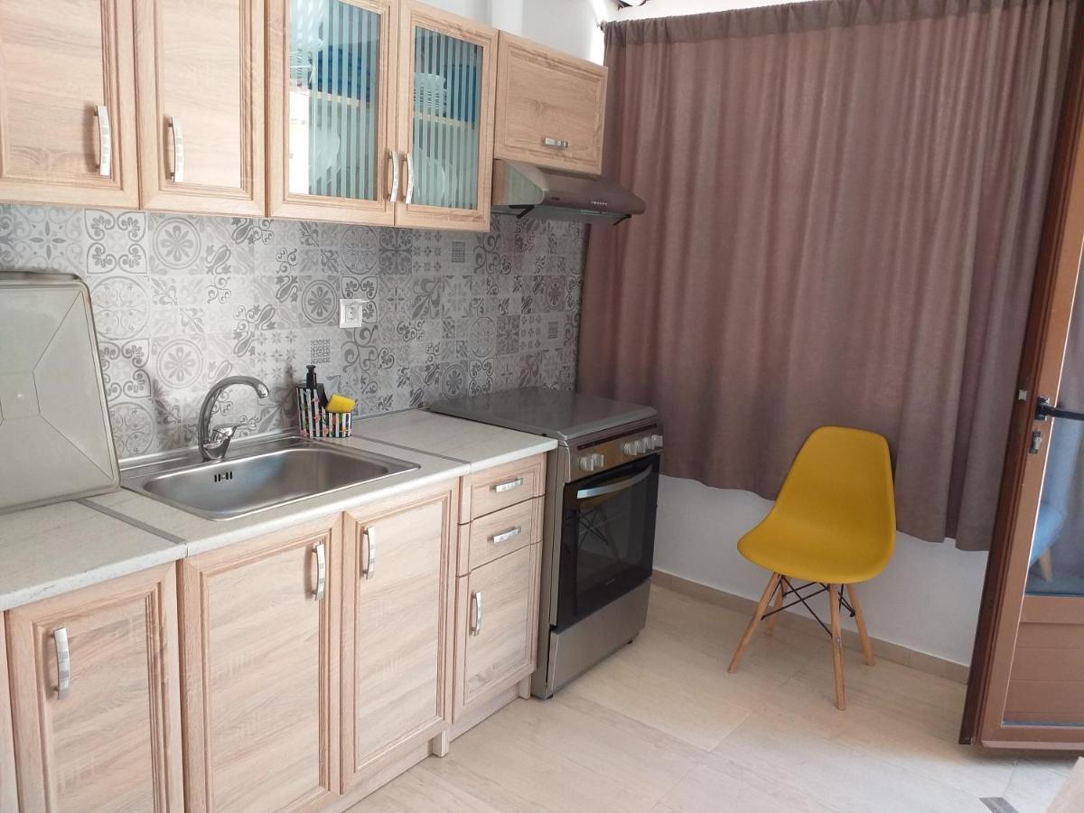Happy Suite Heraklion  Bagian luar foto